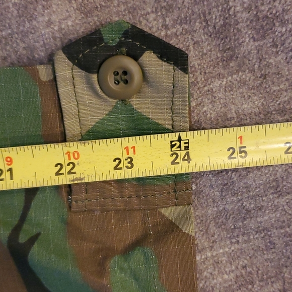 💰Military Camo Button Down💰 - Picture 6 of 9